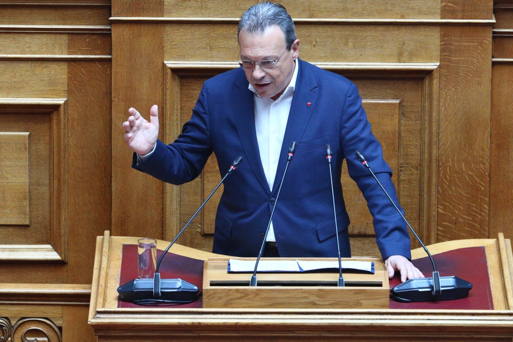 Φάμελλος: Το καθεστώς Μητσοτάκη κάνει ό,τι μπορεί για να κρύψει την αλήθεια για το δυστύχημα των Τεμπών