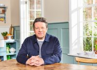 Jamie Oliver Unveils First Greek Restaurant with Instagram Reel, Opening at Golden Hall Jamie Oliver Unveils First Greek Restaurant with Instagram Reel, Opening at Golden Hall