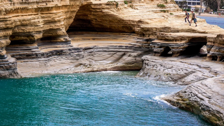 Τουρίστας έπεσε από μεγάλο ύψος στο Canal d’ Amour στην Κέρκυρα – Επιχείρηση διάσωσης