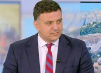 Κικίλιας: Τι θα συμβεί αν κλείσουν τα Στενά του Ορμούζ – ”Εκδίδουμε συνεχείς ειδοποιήσεις στα πλοία μας” Κικίλιας: Τι θα συμβεί αν κλείσουν τα Στενά του Ορμούζ – ”Εκδίδουμε συνεχείς ειδοποιήσεις στα πλοία μας”