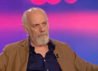 Γιώργος Κιμούλης: «Δεν εμπιστεύομαι τη συγγνώμη – Συγχωρώ μόνο επειδή ξεχνώ» Γιώργος Κιμούλης: «Δεν εμπιστεύομαι τη συγγνώμη – Συγχωρώ μόνο επειδή ξεχνώ»