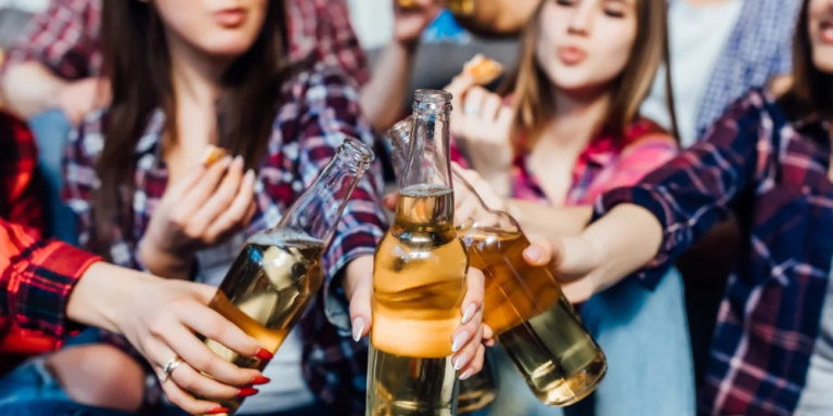 Parliament passes bill to tighten restrictions on tobacco, alcohol access for minors