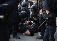 Ποιοι συλλαμβάνονται από την υπηρεσία Μετανάστευσης υπό την προεδρία Τραμπ; Ποιοι συλλαμβάνονται από την υπηρεσία Μετανάστευσης υπό την προεδρία Τραμπ;