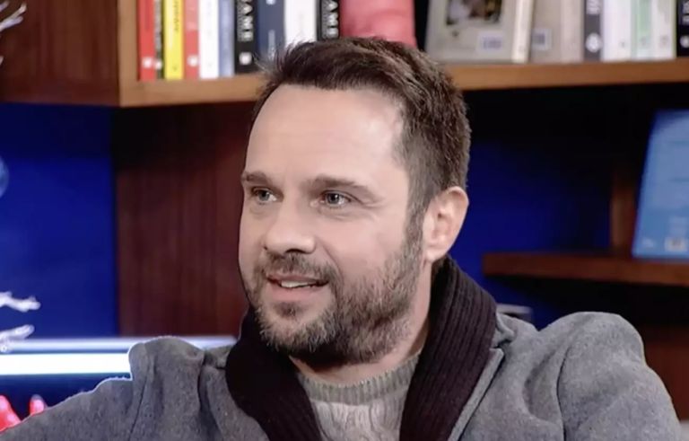 Μέμος Μπεγνής: «Εγώ δεν πιστεύω στην απιστία, ο άνθρωπος είναι πολυγαμικό ον»