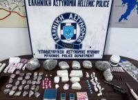 Μύκονος: Εξαρθρώθηκε εγκληματική οργάνωση που διακινούσε μεγάλες ποσότητες ναρκωτικών ουσιών [pics]