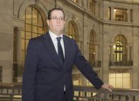 Σε «πολύ χαμηλά ονομαστικά επιτόκια» οδηγεί την ΕΚΤ η γήρανση του πληθυσμού Σε «πολύ χαμηλά ονομαστικά επιτόκια» οδηγεί την ΕΚΤ η γήρανση του πληθυσμού