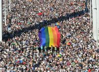 Το Budapest Pride στο επίκεντρο του «πολιτισμικού πολέμου» της Ευρώπης με τον Όρμπαν Το Budapest Pride στο επίκεντρο του «πολιτισμικού πολέμου» της Ευρώπης με τον Όρμπαν