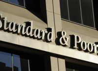 Standard & Poor’s gives ‘green light’ for early repayment of first bailout loans Standard & Poor’s gives ‘green light’ for early repayment of first bailout loans
