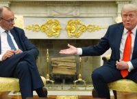 Τραμπ – Υποδέχτηκε τον Μερτς στον Λευκό Οίκο: «Κυρώσεις σε Ουκρανία και Ρωσία αν δεν τελειώσει ο πόλεμος» Τραμπ – Υποδέχτηκε τον Μερτς στον Λευκό Οίκο: «Κυρώσεις σε Ουκρανία και Ρωσία αν δεν τελειώσει ο πόλεμος»