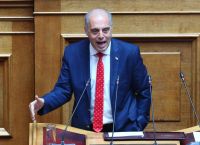Βελόπουλος: Καλωσορίζουμε Καραμανλή και Σαμαρά στις θέσεις της Ελληνικής Λύσης Βελόπουλος: Καλωσορίζουμε Καραμανλή και Σαμαρά στις θέσεις της Ελληνικής Λύσης