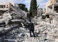 Ισραήλ: Συγκλονιστικό βίντεο από την στιγμή που ιρανικός βαλλιστικός πύραυλος χτυπάει ουρανοξύστη Ισραήλ: Συγκλονιστικό βίντεο από την στιγμή που ιρανικός βαλλιστικός πύραυλος χτυπάει ουρανοξύστη