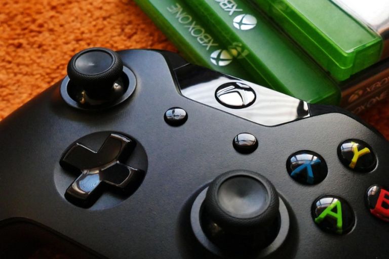 Xbox: Τη νέα φορητή κονσόλα παρουσιάζει η Microsoft