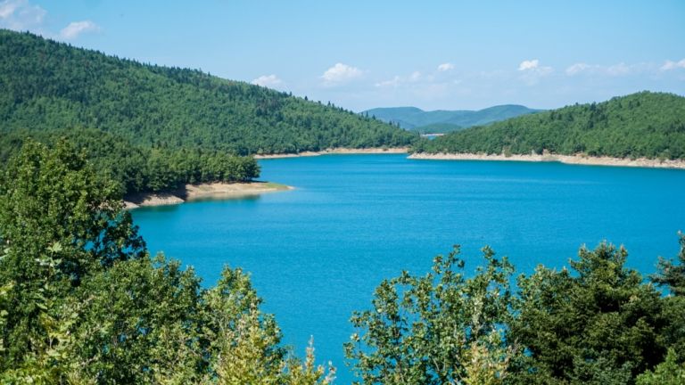 Ολιστική στρατηγική για το νερό: Οι πέντε πυλώνες του εθνικού σχεδίου κατά της λειψυδρίας