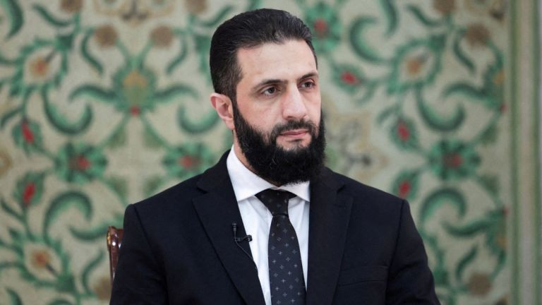 Συρία: Ο αλ Σάρα ανακοίνωσε “άμεση” κατάπαυση του πυρός στη Σουέιντα