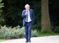 Το σχέδιο ανατροπής της κυβέρνησης Μπαϊρού στη Γαλλία Το σχέδιο ανατροπής της κυβέρνησης Μπαϊρού στη Γαλλία