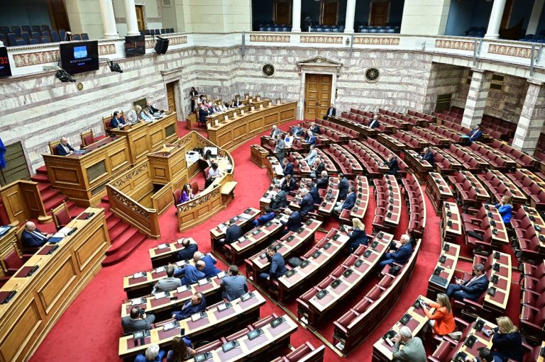 ΟΠΕΚΕΠΕ: Ενστάσεις από την αντιπολίτευση στην πρόταση για εξεταστική