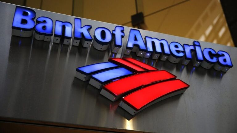 Σήμα κινδύνου από BofA καθώς ο S&P 500 αγγίζει νέα ρεκόρ: Αρχίστε να ξεφορτώνεστε μετοχές