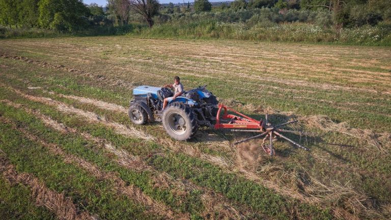 Όμιλος Σαρακάκη: Συνεργασία με την Πειραιώς για αγροτικές επενδύσεις