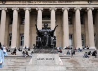 Συμφωνία Κολούμπια-Τραμπ: Πληρωμή 220 εκατ. δολαρίων για να συνεχιστεί η κρατική στήριξη Συμφωνία Κολούμπια-Τραμπ: Πληρωμή 220 εκατ. δολαρίων για να συνεχιστεί η κρατική στήριξη