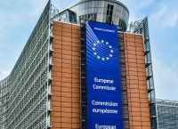 Ιταλία, Γαλλία και Γερμανία ζητούν από την φον ντερ Λάιεν ενίσχυση της ανταγωνιστικότητας Ιταλία, Γαλλία και Γερμανία ζητούν από την φον ντερ Λάιεν ενίσχυση της ανταγωνιστικότητας
