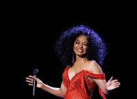 Η Diana Ross μάγεψε την Αθήνα: Μια αξέχαστη βραδιά στο Καλλιμάρμαρο Η Diana Ross μάγεψε την Αθήνα: Μια αξέχαστη βραδιά στο Καλλιμάρμαρο