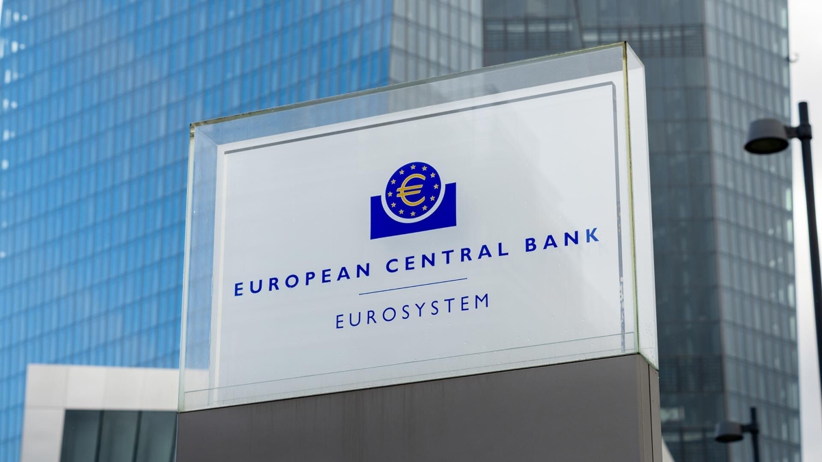 Η ΕΚΤ αλλάζει το πλαίσιο εποτείας – Τί σημαίνει για τις τράπεζες