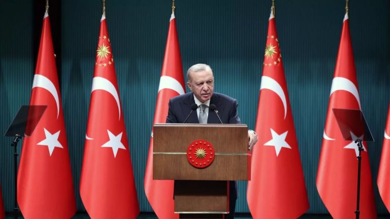 Ερντογάν: Μετωπική εναντίον της δημοκρατίας