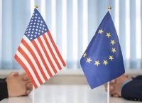 ΕΕ: Προς δασμούς 30% σε αμερικανικά προϊόντα ΕΕ: Προς δασμούς 30% σε αμερικανικά προϊόντα