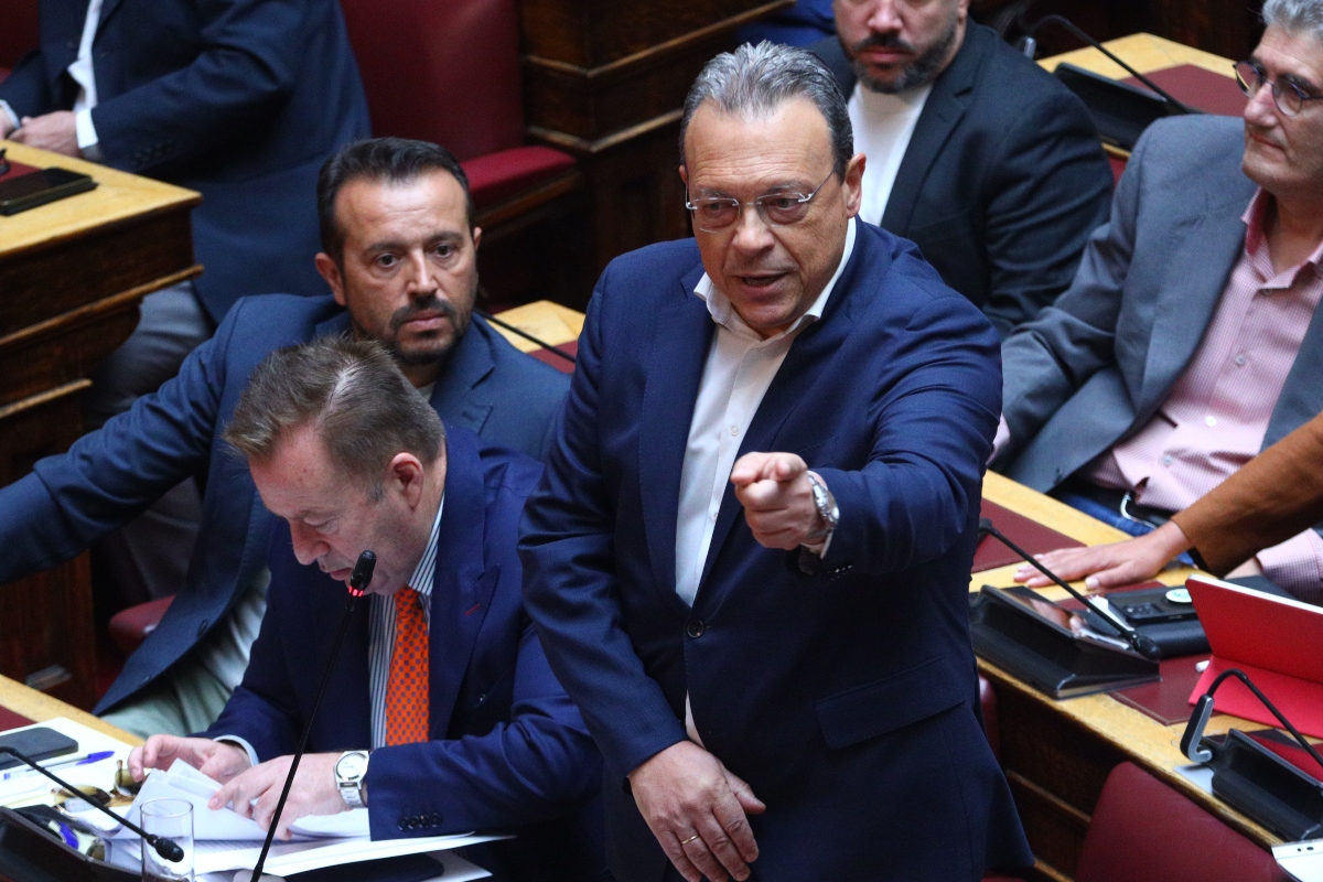 Περιοδείες Φάμελλου στις πυρόπληκτες περιοχές σε Αττική, Αχαΐα, Αιτωλοακαρνία, Πρέβεζα