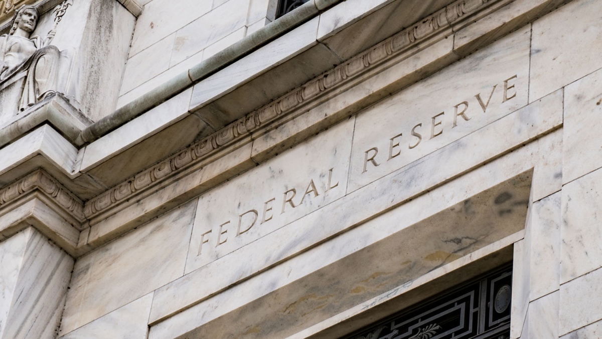 Ebury: Διχασμός στον αέρα της Fed