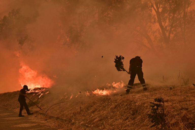 Τουρκία: Εικόνες αποκάλυψης αφήνουν πίσω τους οι πυρκαγιές