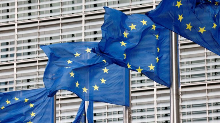 Μπορεί η ΕΕ να τηρήσει τις υποσχέσεις της στις ΗΠΑ για αγορά ενέργειας και επενδύσεις;