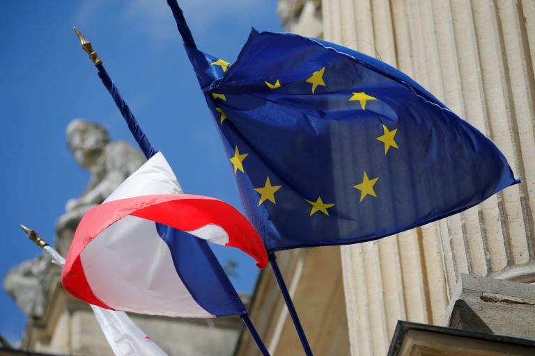 Επιφυλάξεις της γαλλικής ελίτ για τη συμφωνία Ε.Ε. – ΗΠΑ