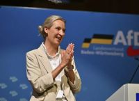 Γερμανία: AfD στο 24% – Το υψηλότερο ποσοστό από τον Απρίλιο Γερμανία: AfD στο 24% – Το υψηλότερο ποσοστό από τον Απρίλιο
