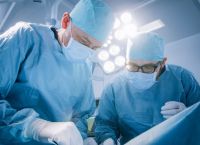 Έδωσε 42.000 ευρώ για επέμβαση για μακρύτερα πόδια Έδωσε 42.000 ευρώ για επέμβαση για μακρύτερα πόδια