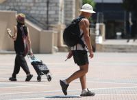Συμβουλές σε ευπαθείς ομάδες για τον καύσωνα Συμβουλές σε ευπαθείς ομάδες για τον καύσωνα