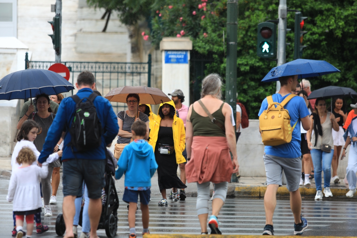 Μετά τον καύσωνα, κακοκαιρία: Η προειδοποίηση της ΕΜΥ