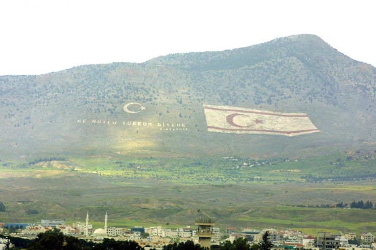 Διπλωματικό Θρίλερ στα Κατεχόμενα – Συνελήφθησαν πέντε Ελληνοκύπριοι για “κατασκοπεία”
