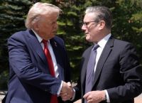 Συνάντηση Τραμπ – Στάρμερ στη Σκωτία