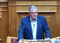 ΚΚΕ: Απαράδεκτη προσπάθεια «ξεπλύματος» των εγκληματικών πράξεων η απόφαση για αποφυλάκιση στελεχών της Χ.Α. ΚΚΕ: Απαράδεκτη προσπάθεια «ξεπλύματος» των εγκληματικών πράξεων η απόφαση για αποφυλάκιση στελεχών της Χ.Α.