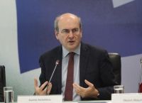 Κ. Χατζηδάκης: Δεν υπάρχει θέμα πρόωρων εκλογών Κ. Χατζηδάκης: Δεν υπάρχει θέμα πρόωρων εκλογών