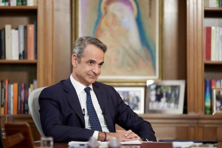 Με γνώμονα την οικονομία η νέα τακτική της κυβέρνησης