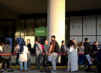 Οι νέοι εγκαταλείπουν την Τουρκία Οι νέοι εγκαταλείπουν την Τουρκία