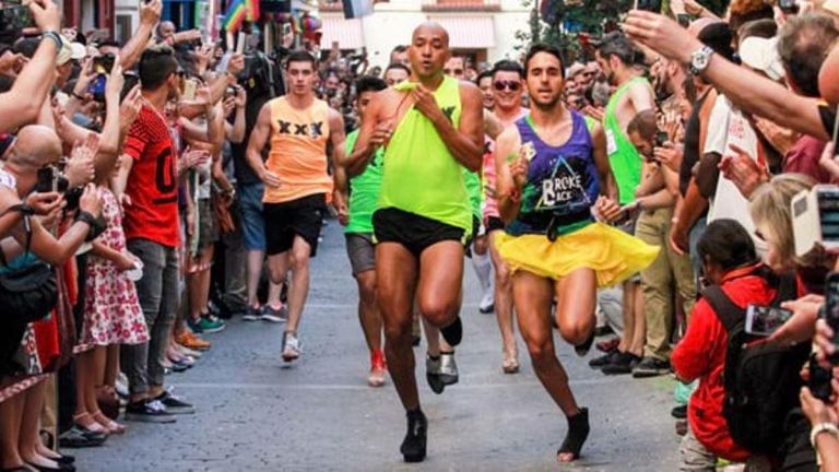 Carrera de Tacones: Αγώνας με ψηλοτάκουνα στο Μαδρίτη Pride