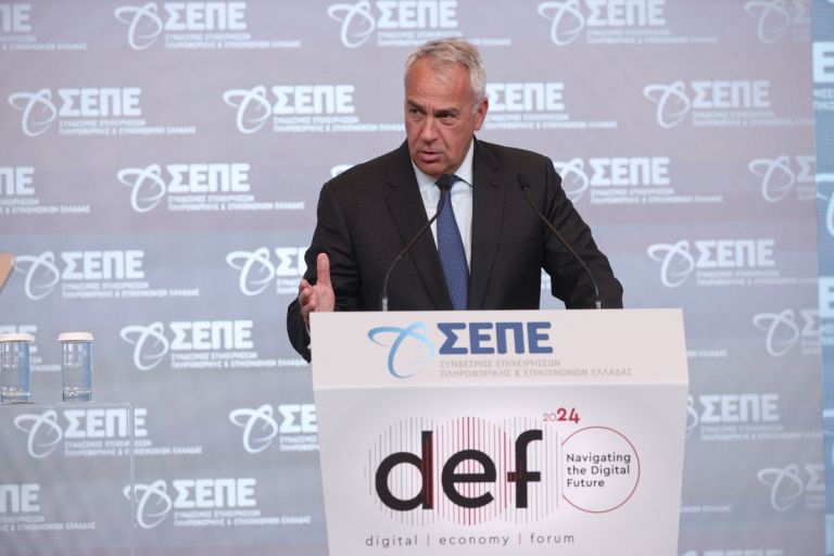 Διχογνωμία των βουλευτών της ΝΔ απέναντι σε Βορίδη – Αυγενάκη