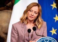 Μελόνι: Πρέπει να αναλύσουμε τις λεπτομέρειες της συμφωνίας ΗΠΑ – Ε.Ε. Μελόνι: Πρέπει να αναλύσουμε τις λεπτομέρειες της συμφωνίας ΗΠΑ – Ε.Ε.