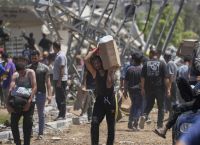 Γάζα: Οι ισραηλινοί σκοτώνουν Παλαιστίνιους που περιμένουν να πάρουν τρόφιμα! Γάζα: Οι ισραηλινοί σκοτώνουν Παλαιστίνιους που περιμένουν να πάρουν τρόφιμα!