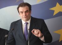 Πιερρακάκης στο ECOFIN: Mια απειλή και πέντε ευκαιρίες για το ψηφιακό ευρώ Πιερρακάκης στο ECOFIN: Mια απειλή και πέντε ευκαιρίες για το ψηφιακό ευρώ