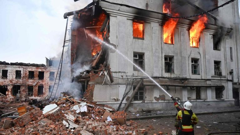 Η Ρωσία επιτίθεται με χημικά όπλα στην Ουκρανία