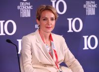 Χρηματοδότηση, δίκτυα, αδειοδοτήσεις: Τα τρία εμπόδια της πράσινης ενέργειας Χρηματοδότηση, δίκτυα, αδειοδοτήσεις: Τα τρία εμπόδια της πράσινης ενέργειας